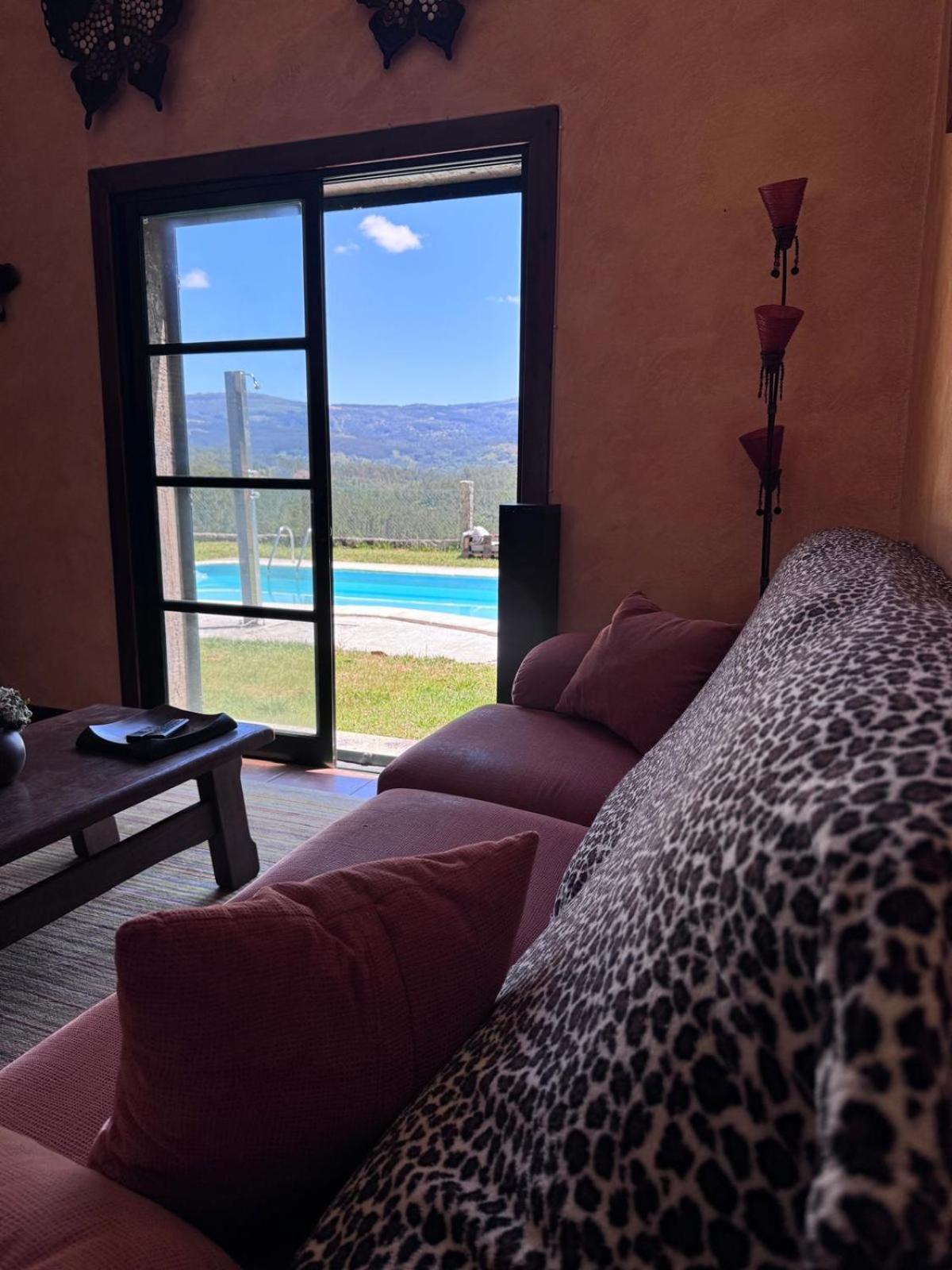 Casa 2 Habitaciones Con Piscina Y Cenador Al Aire Libre بونتيفيذرا المظهر الخارجي الصورة